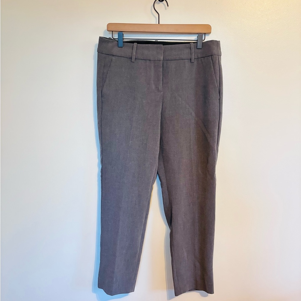 Kirkland grey dress pants size 8 with front pockets